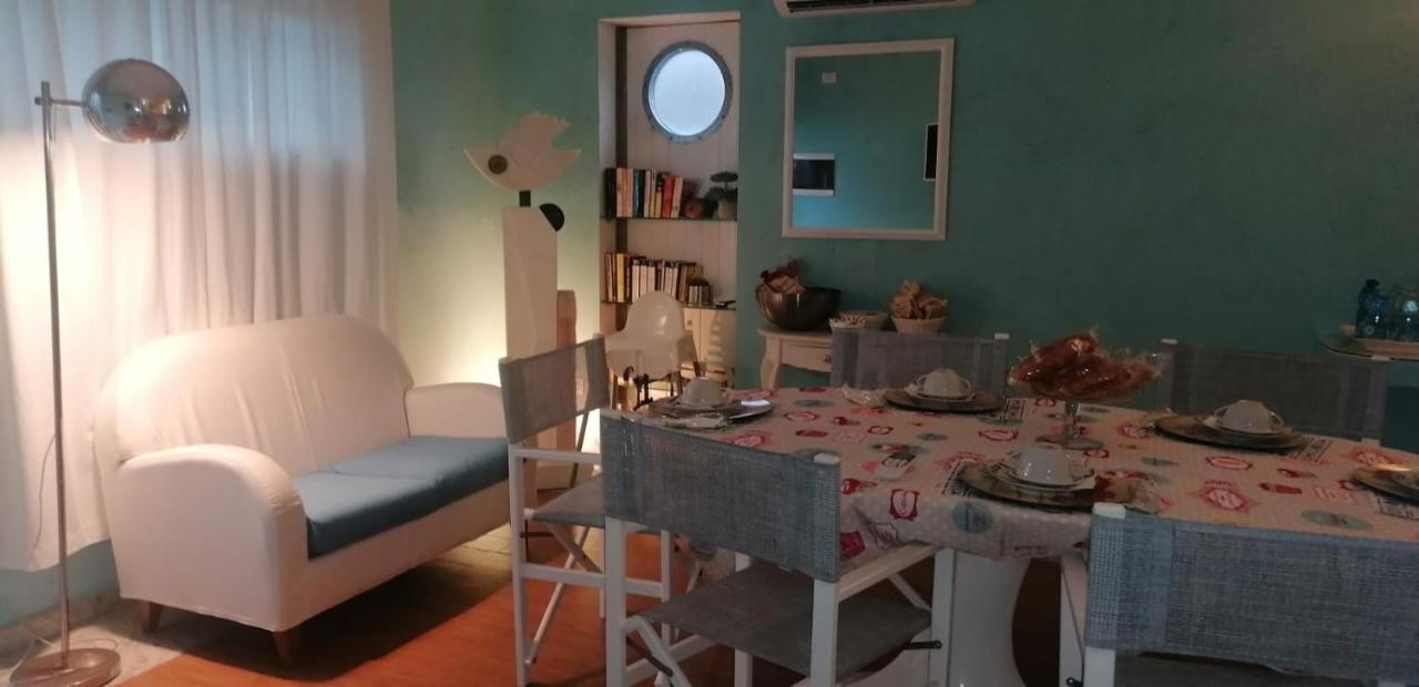 Bed & Breakfast Venezia Marina Di Carrara Esterno foto