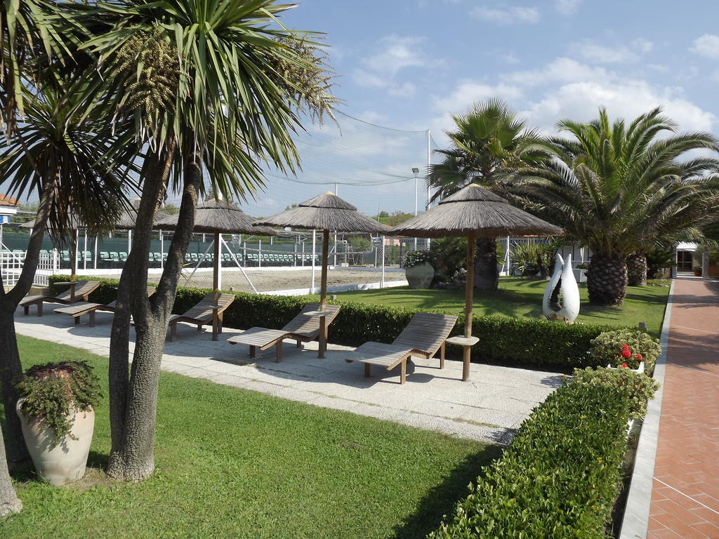 Bed & Breakfast Venezia Marina Di Carrara Esterno foto